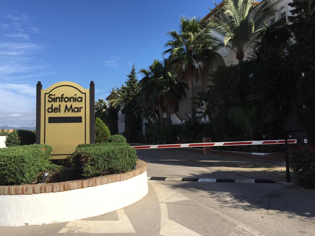 Sinfonia Del Mar Apartment Estepona Eksteriør bilde
