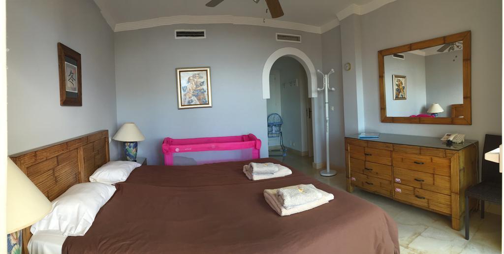 Sinfonia Del Mar Apartment Estepona Eksteriør bilde